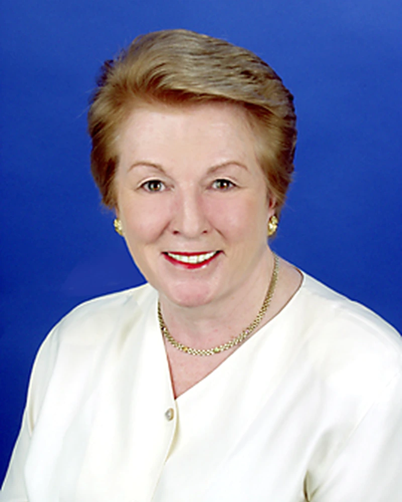 Di Lewis